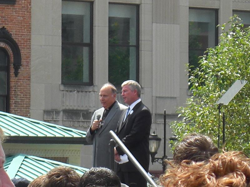 Obama and Biden in Springfield IL 001.jpg